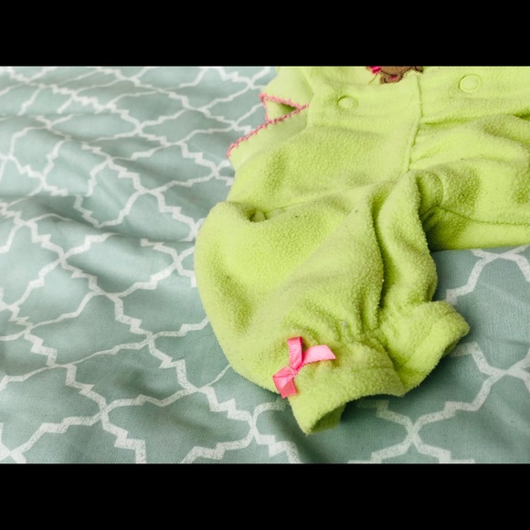 Onsie - Picture 4 of 8